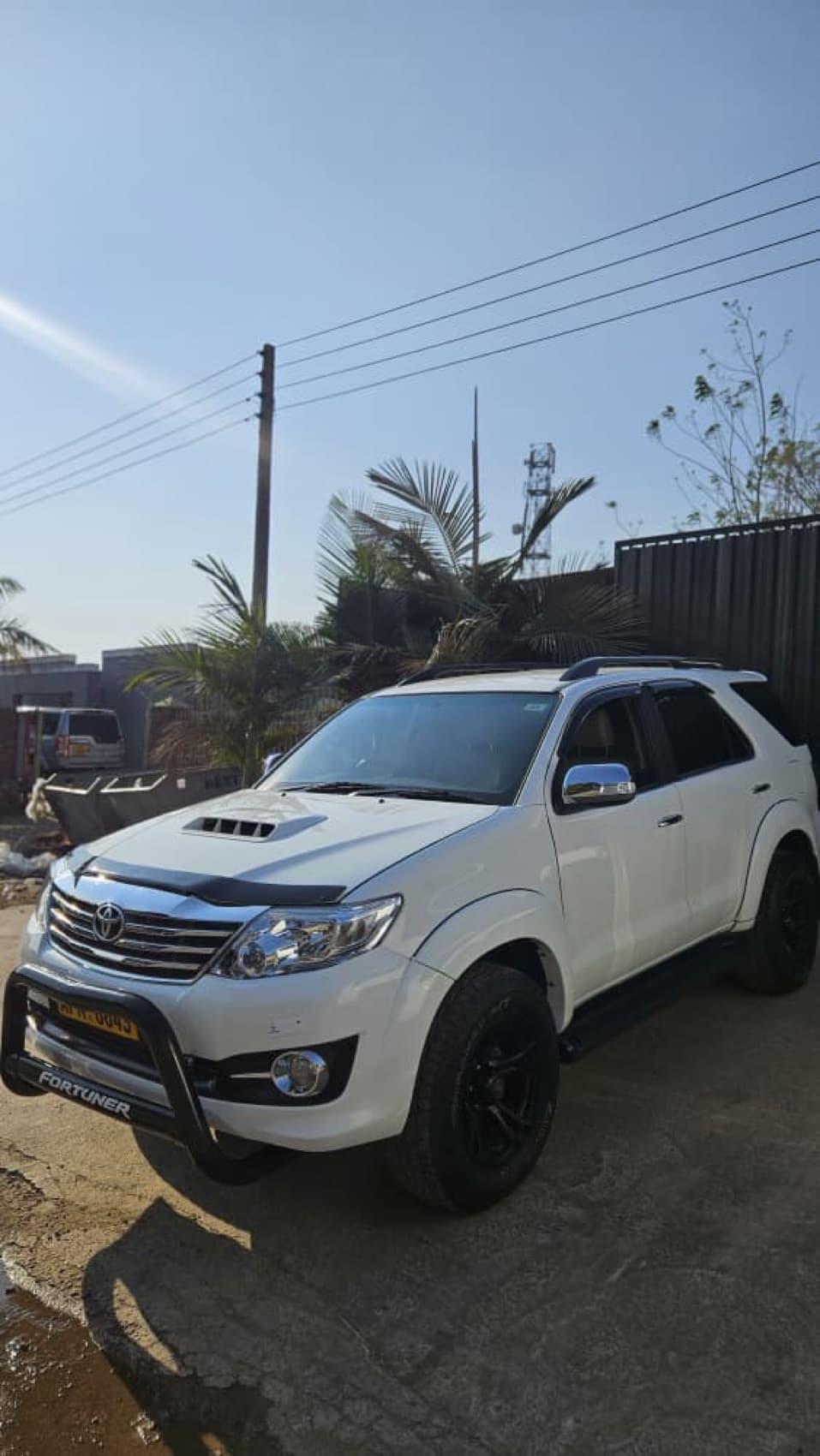 A Toyota Fortuner customised at Motor Madness